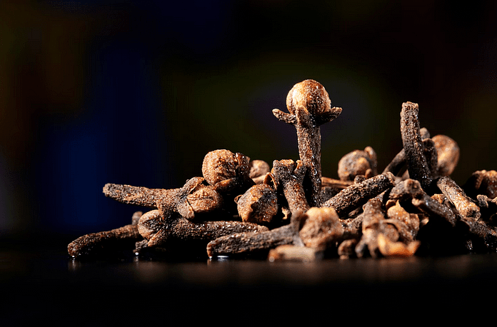 Clove Oil